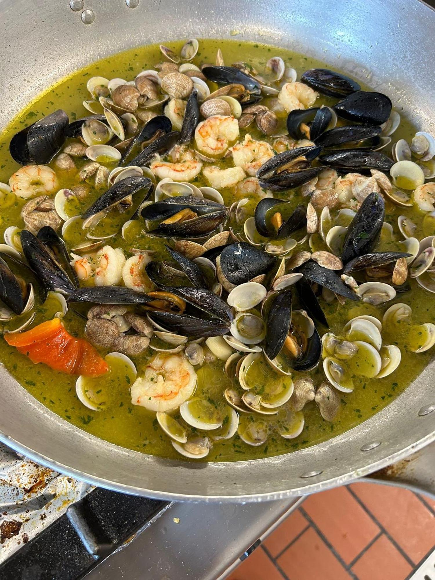 Montesilvano Marina Hotel Antagos מראה חיצוני תמונה