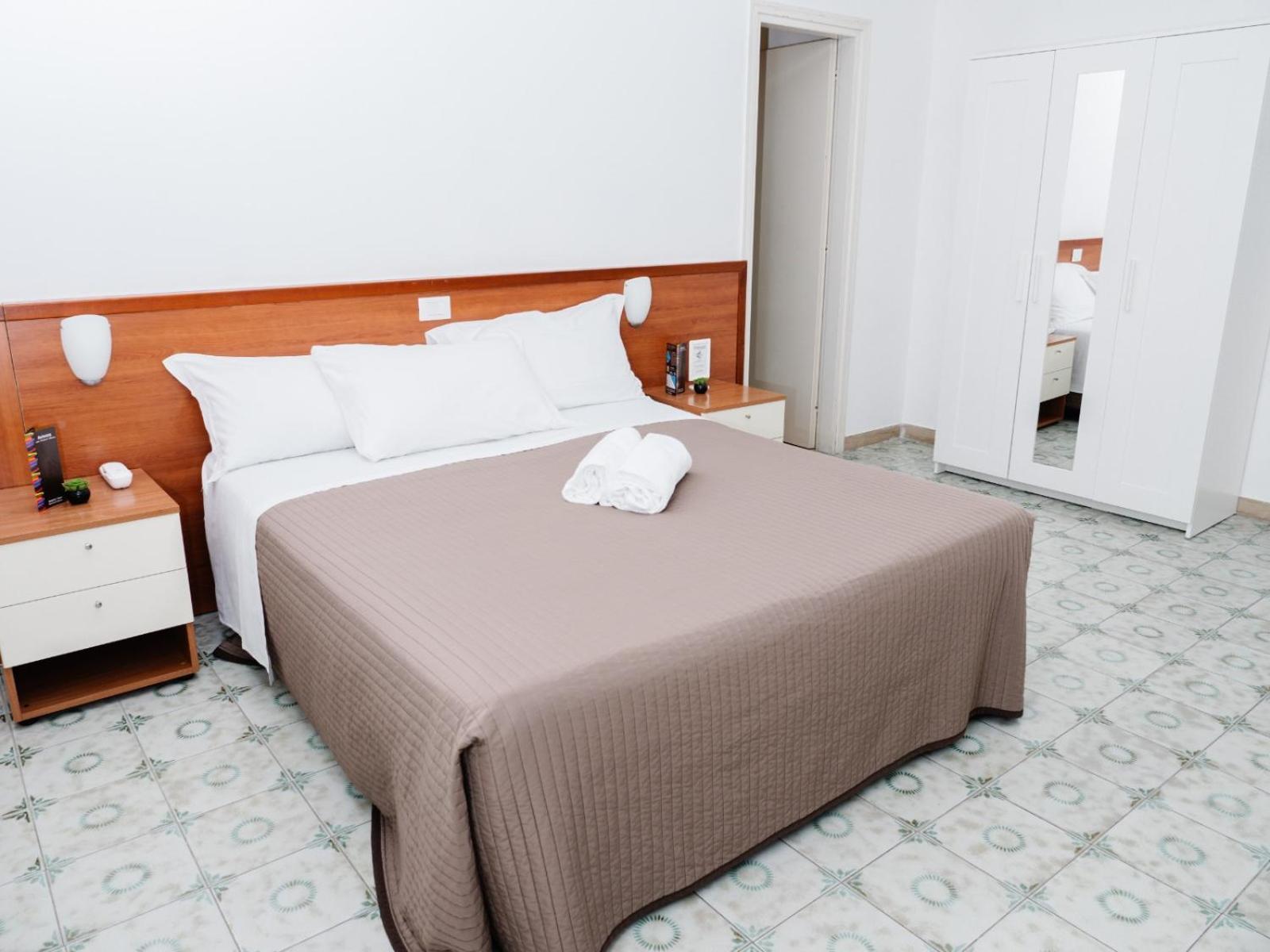 Montesilvano Marina Hotel Antagos מראה חיצוני תמונה