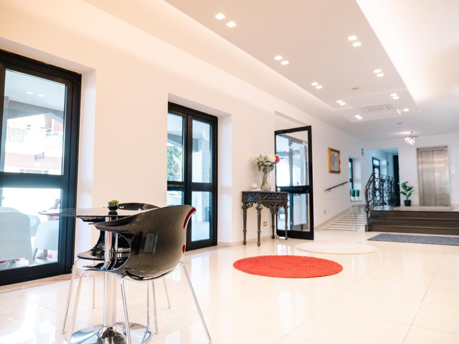 Montesilvano Marina Hotel Antagos מראה חיצוני תמונה