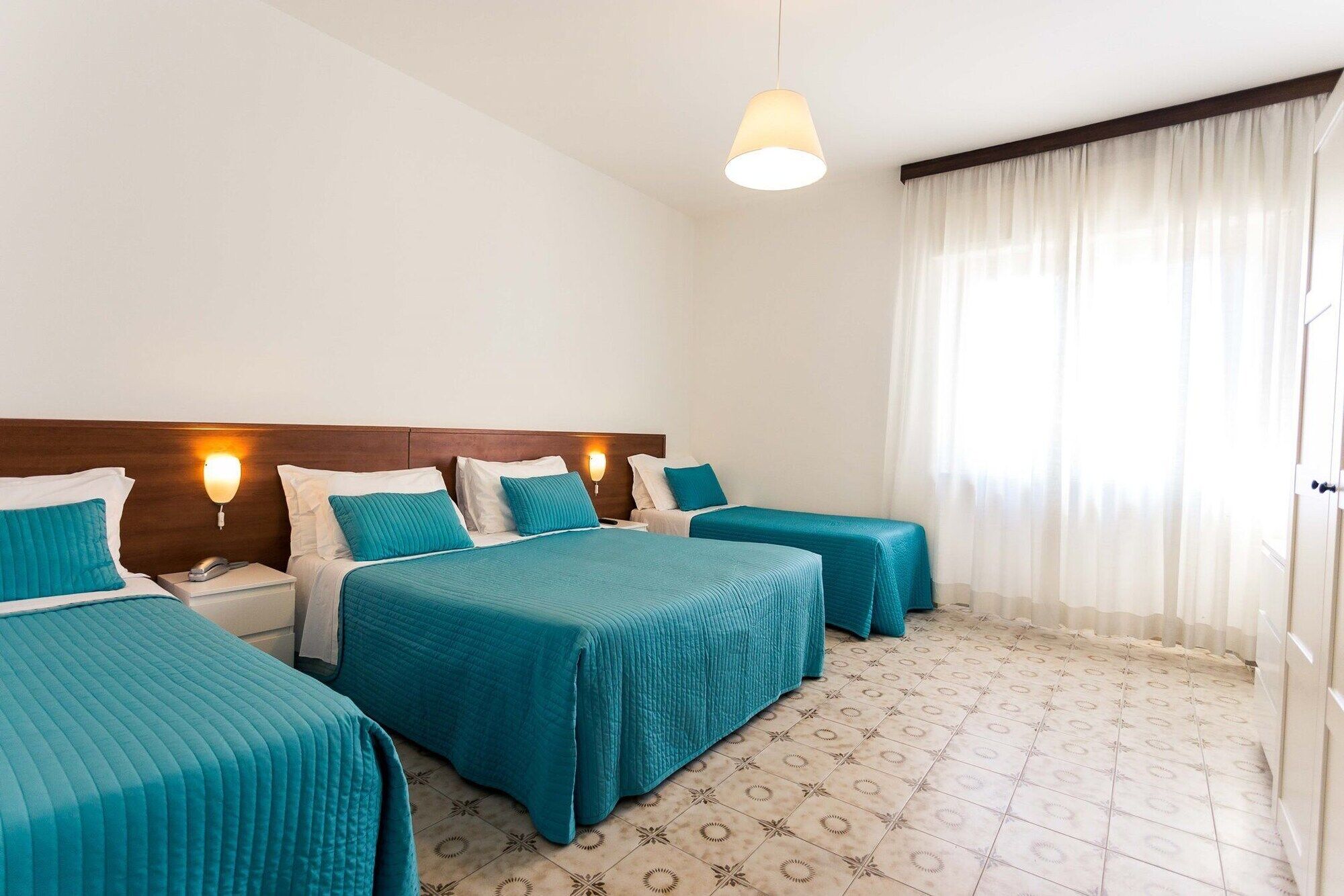 Montesilvano Marina Hotel Antagos מראה חיצוני תמונה